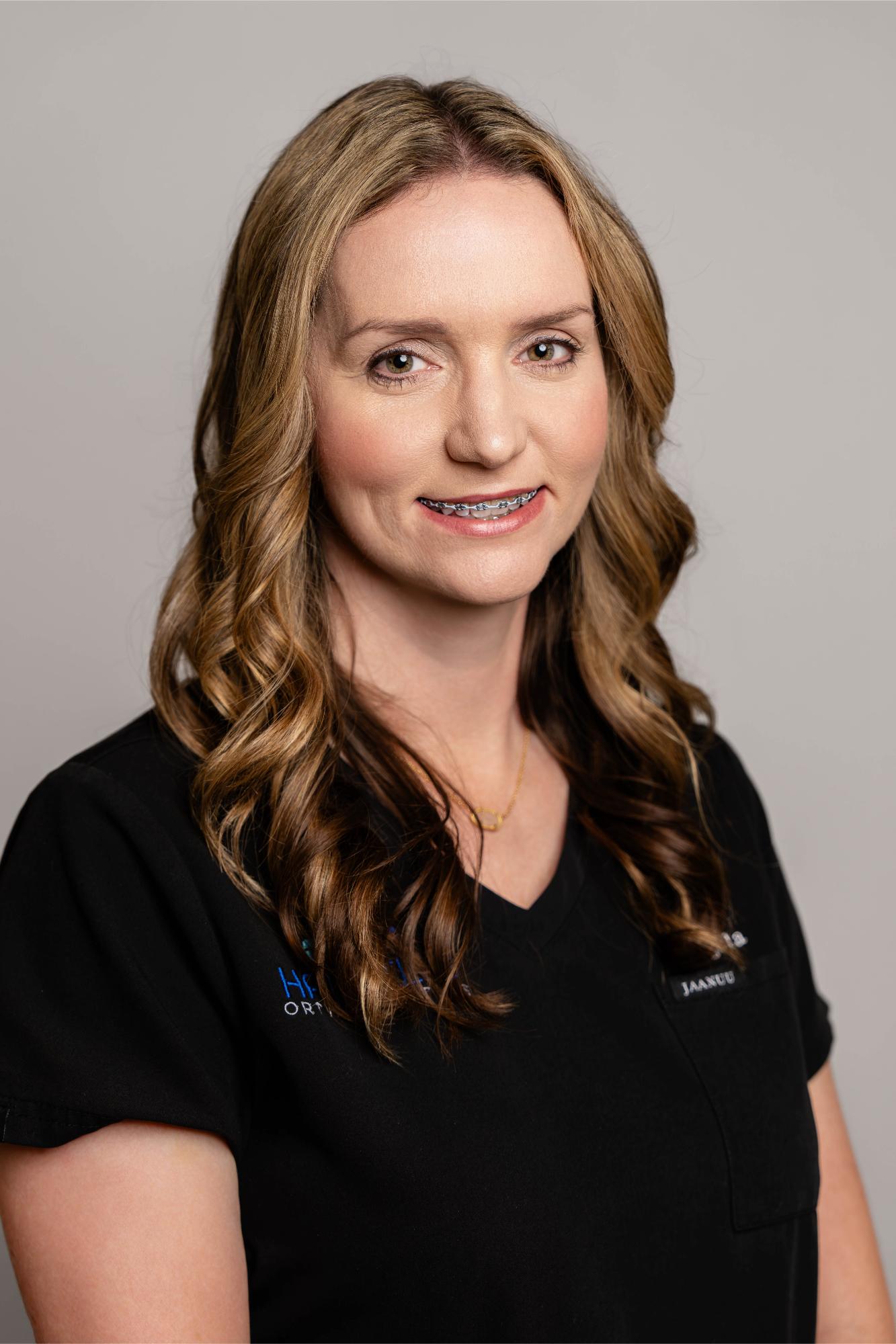 Harville-Ortho-Staff-Angela-3389